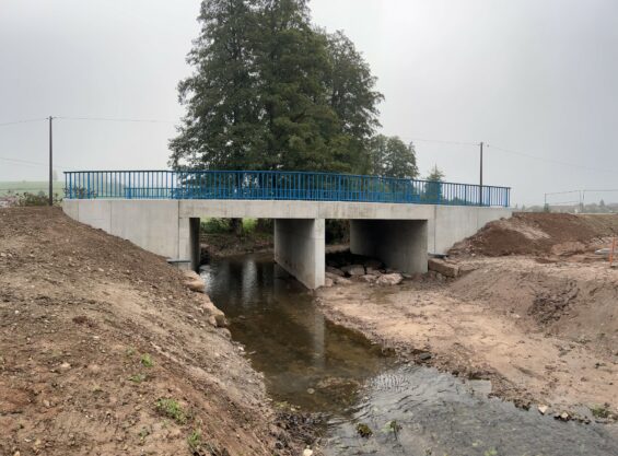 Groupe Livio Delot Pont DEscles